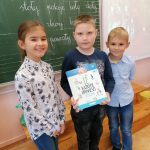 Lila, Igor i Anek po przeczytaniu rozdziału „Przyjaźń”.